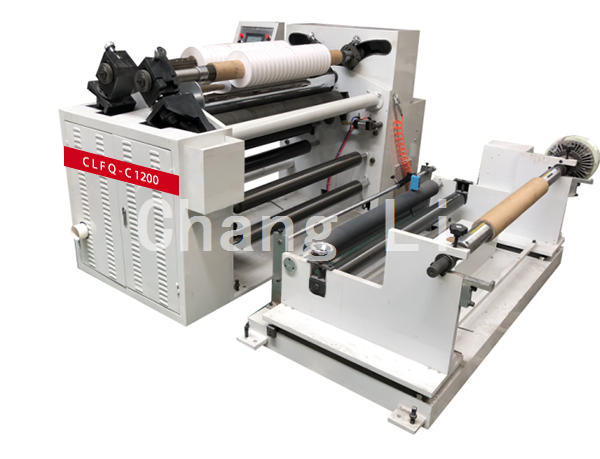 CLFQ-C1200型表面卷取復(fù)卷分切機(jī).jpg